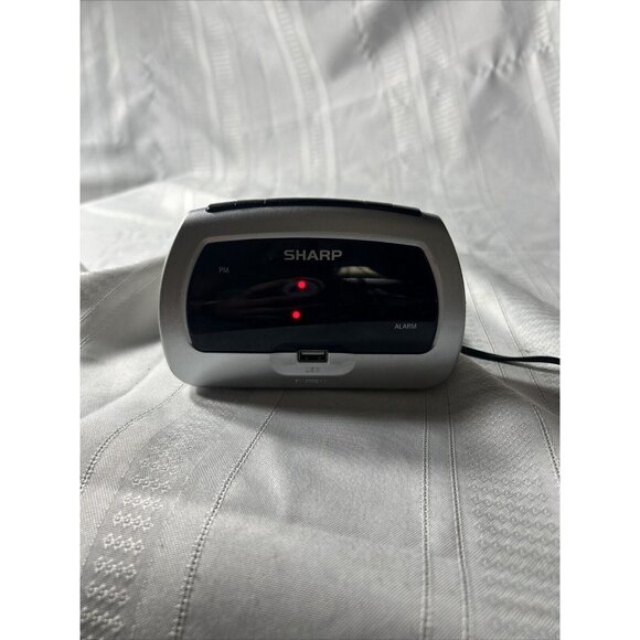 Sharp digital Alarm Clock With USB Port Model # SPC185 Gray - Picture 2 of 3